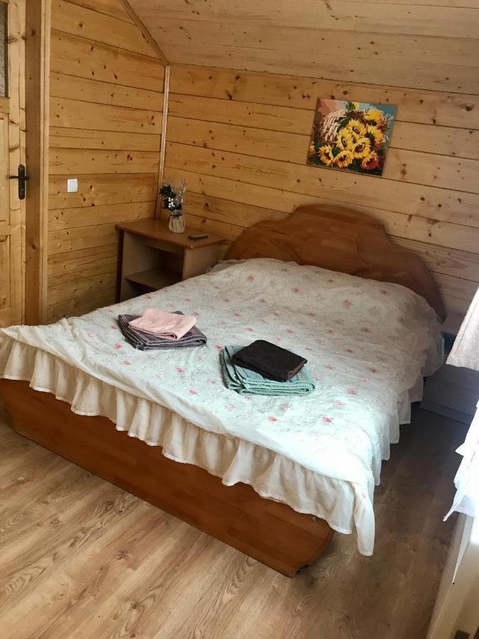 Apartamento За Горбами Yaremche Exterior foto