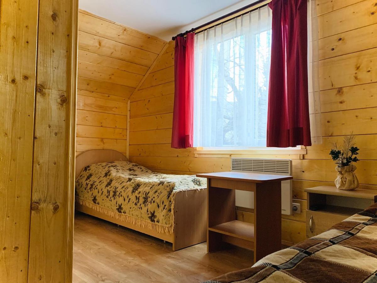 Apartamento За Горбами Yaremche Exterior foto
